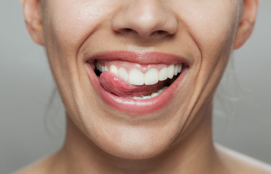 En este momento estás viendo ¿Cómo influye el pH de la saliva en la salud bucodental?